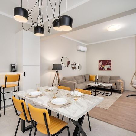 Bright & Sunny Stylish Apt With 2Bdr And 2Bth Софія Екстер'єр фото