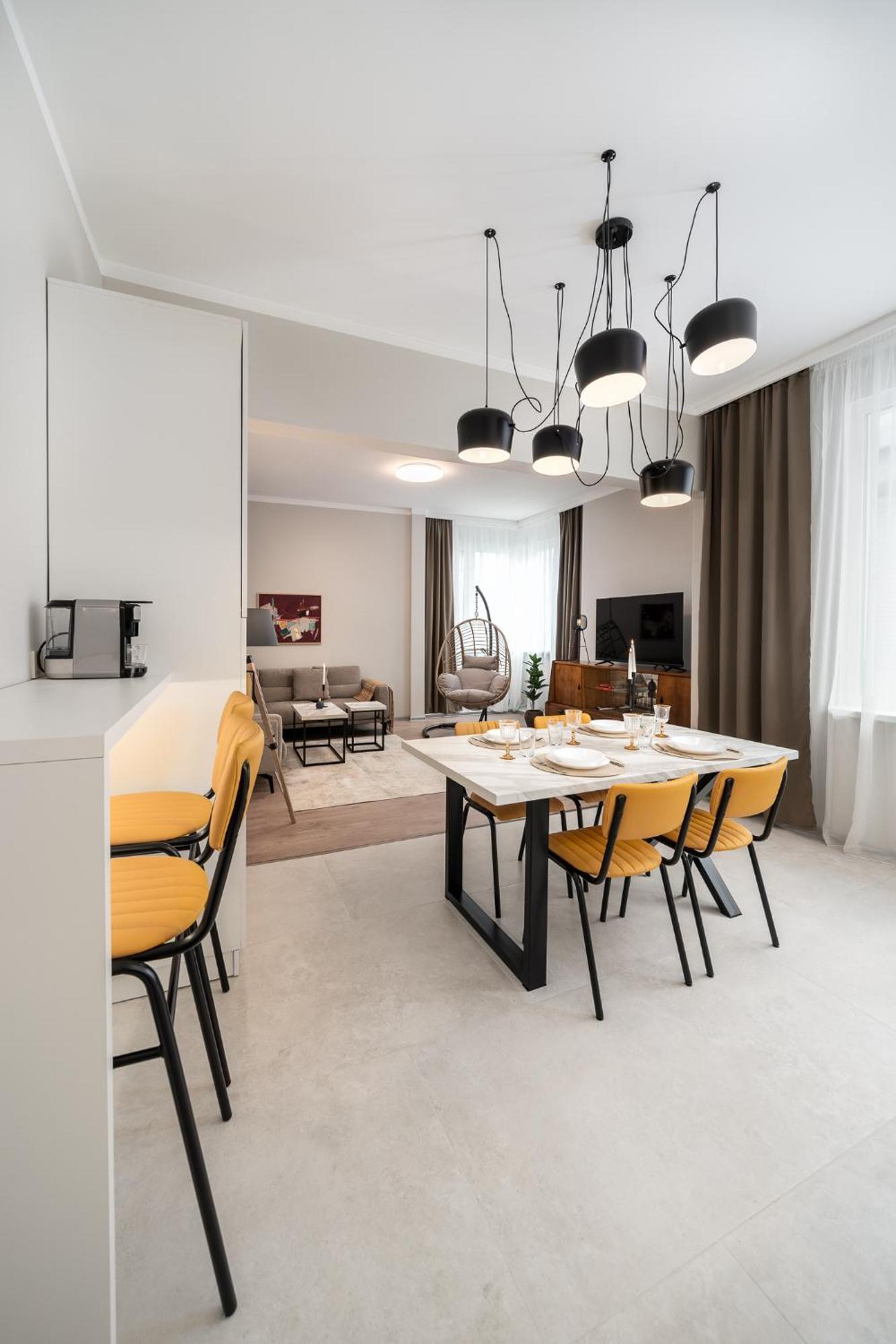 Bright & Sunny Stylish Apt With 2Bdr And 2Bth Софія Екстер'єр фото